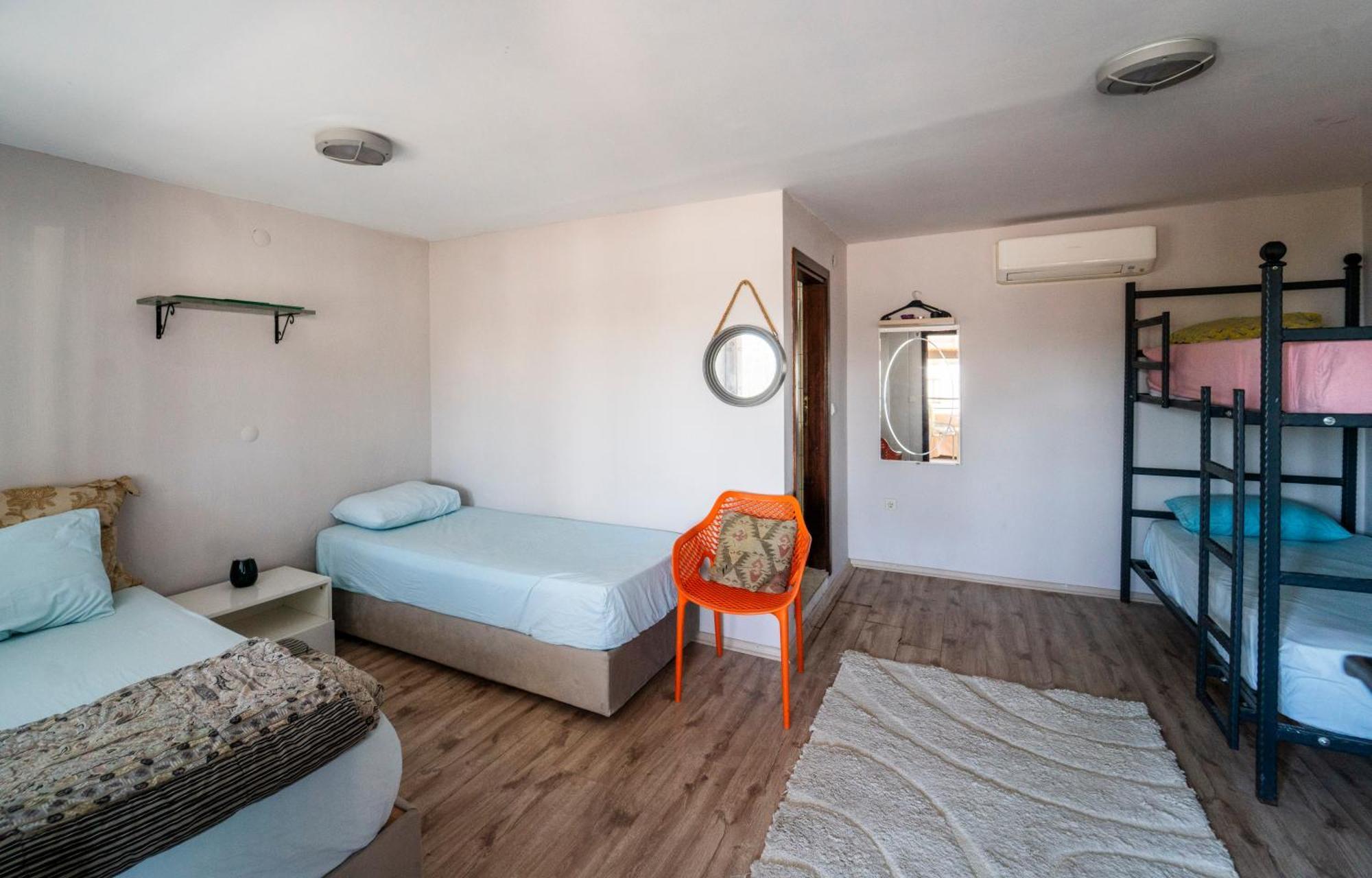 La Luna Hostel
